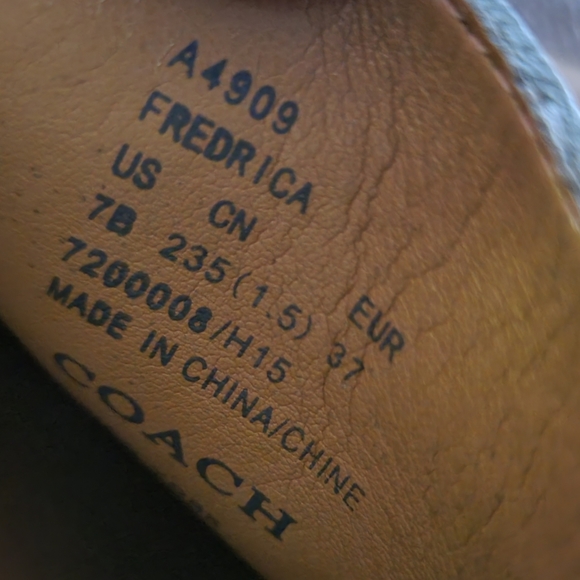 Silver Coach Flats - Picture 6 of 6